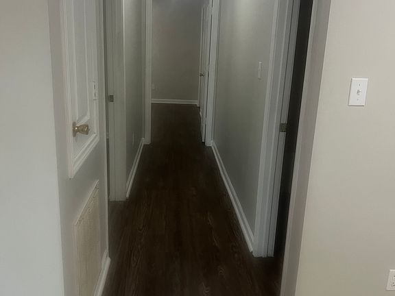 5th image of 406 Woodway Dr