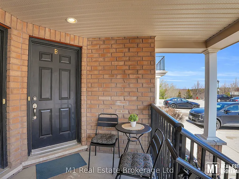 15 Carere Cres #46B — Photo 7