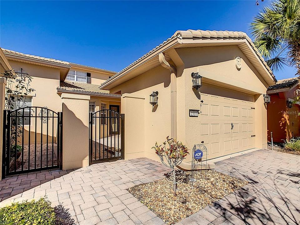 1st image of 2537 Palm Tree Dr