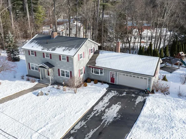 54 Dunbarton Drive, Nashua, NH 03063