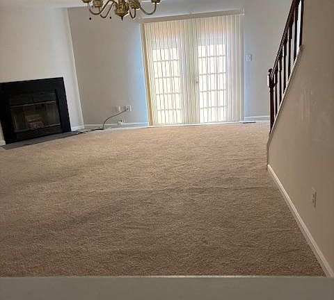 2nd image of 3719 Roxbury Ln