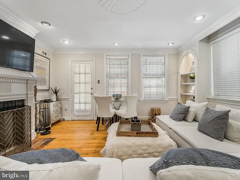 3424 O St NW — Photo 3