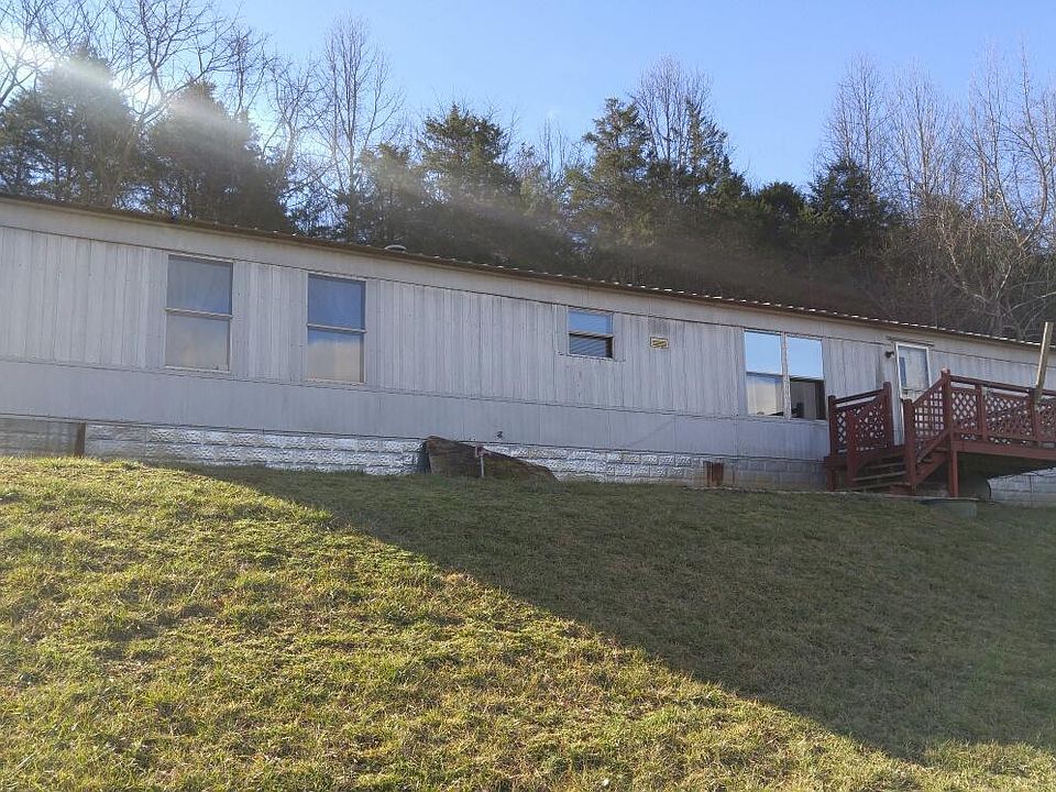 1st image of 34 Briar Hill Ln