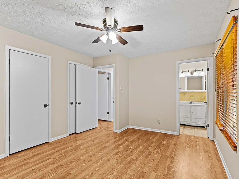 12105 W Kings Gate Rd — Photo 23