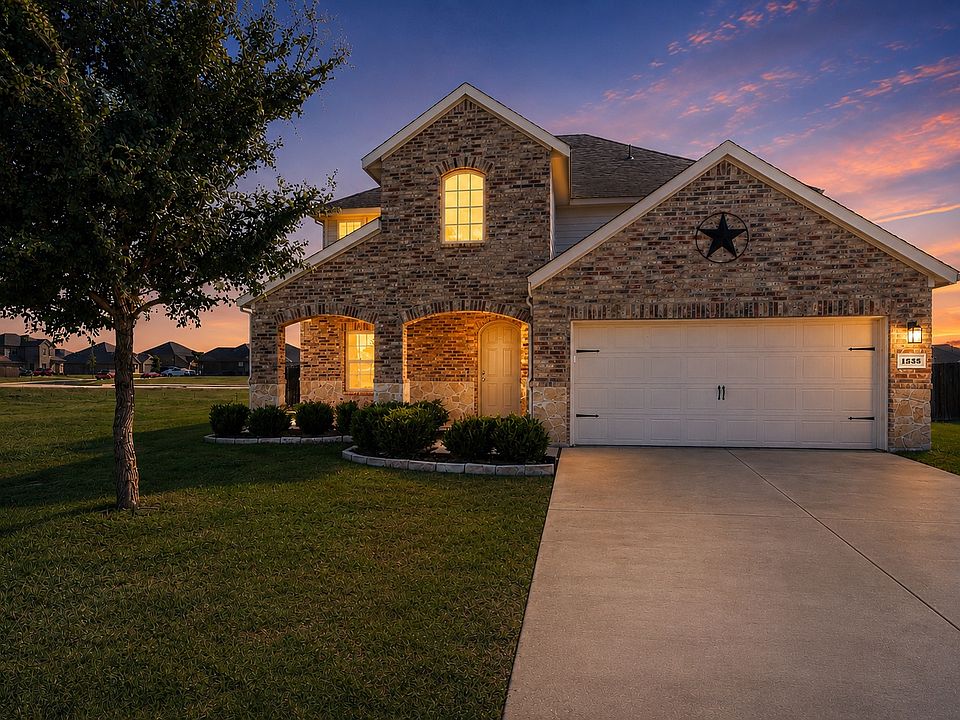 1st image of 1535 Meadowlake Dr