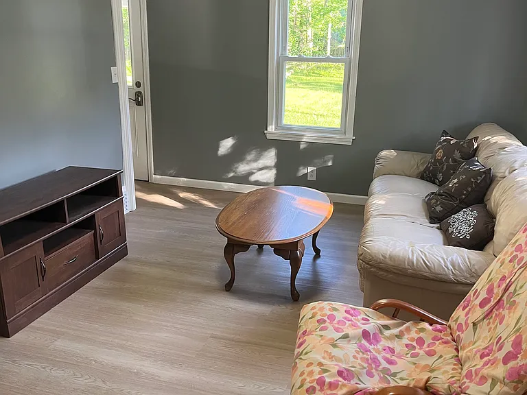 803 Park Dr — Photo 13