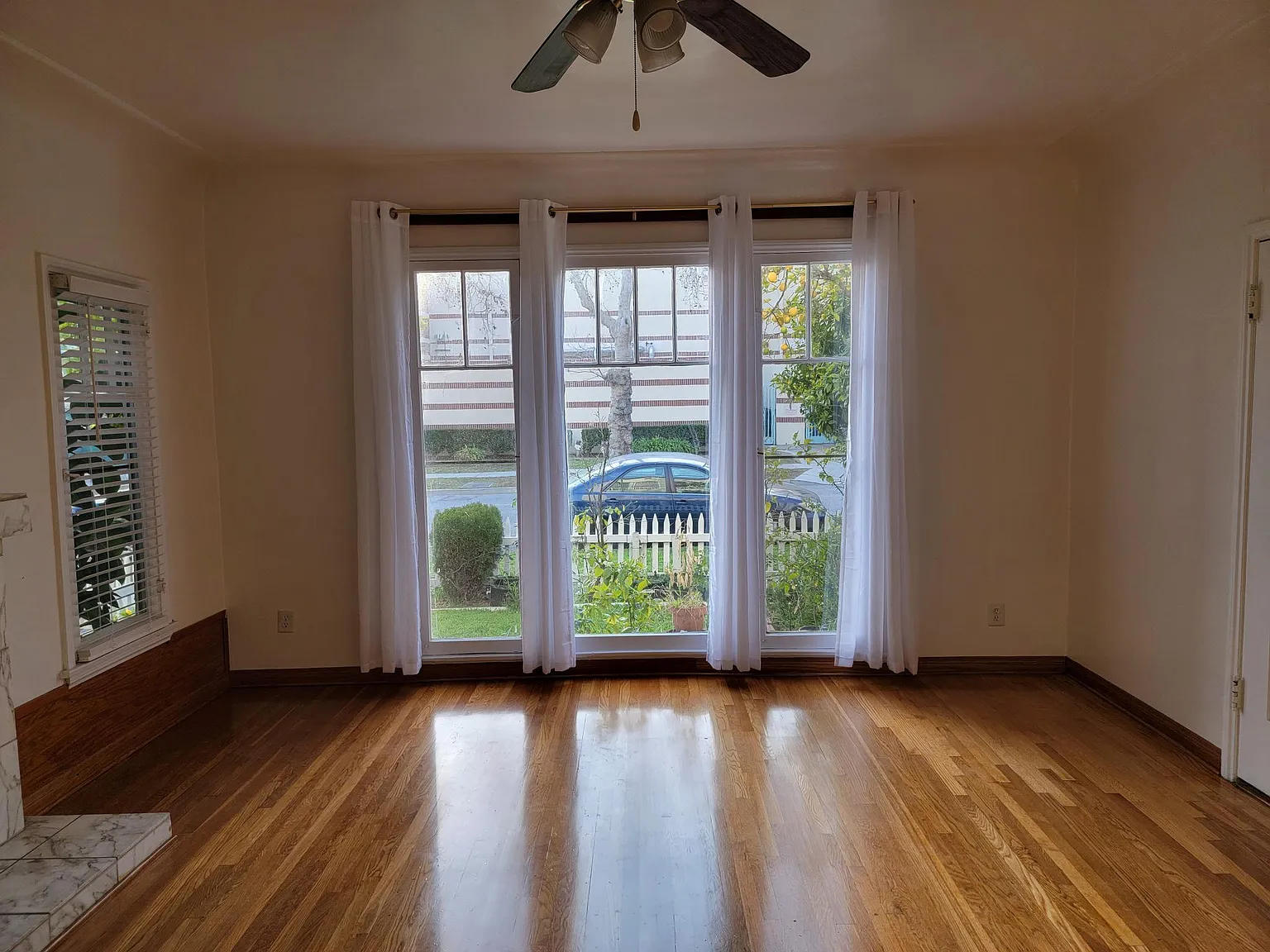 2 bed, 1600 sqft, $3,950 — Photo 2