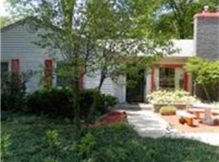 4806 Old Mill Rd, Fort Wayne, IN 46807