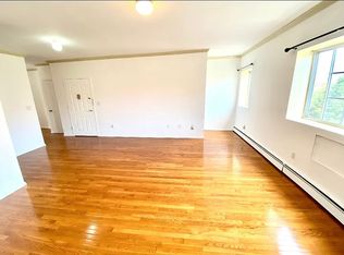 478 Howard Ave #2F, Brooklyn, NY 11233