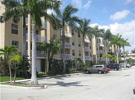 1st image of 1341 SE 3rd Ave APT 201
