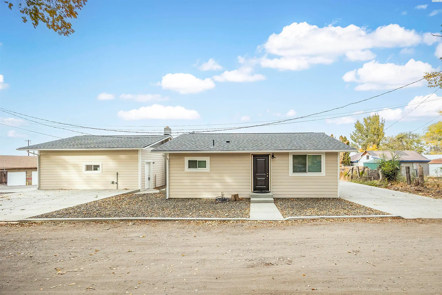 1330 Louisiana Ave photo 1