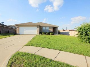 6033 McKaskle Dr, Fort Worth, TX 76119