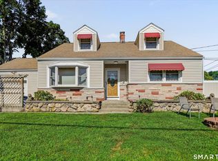 941 Lyman Ave, Peekskill, NY 10566