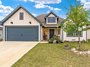 11112 Westpond Dr, Aubrey, TX 76227