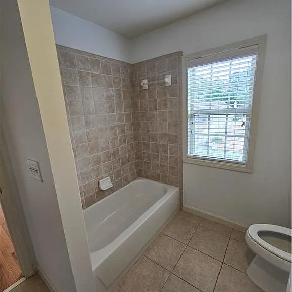 10330 Dashiell Ct — Photo 14