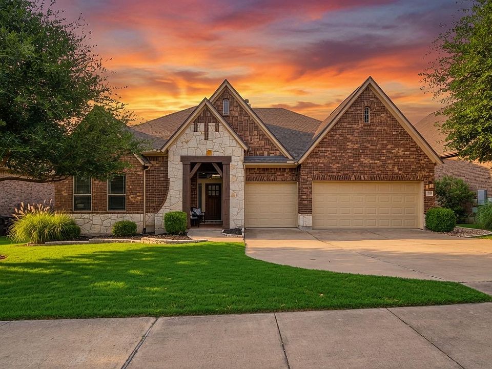 1st image of 364 Sand Hills Ln
