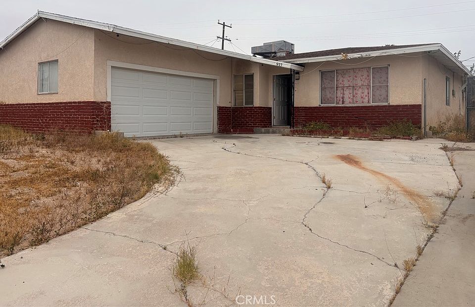 1st image of 917 E Virginia Way