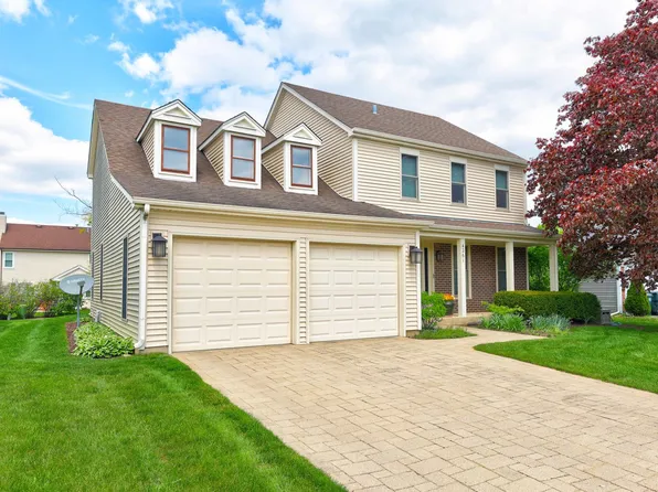 4261 Oak Knoll Ln, Hoffman Estates, IL 60192