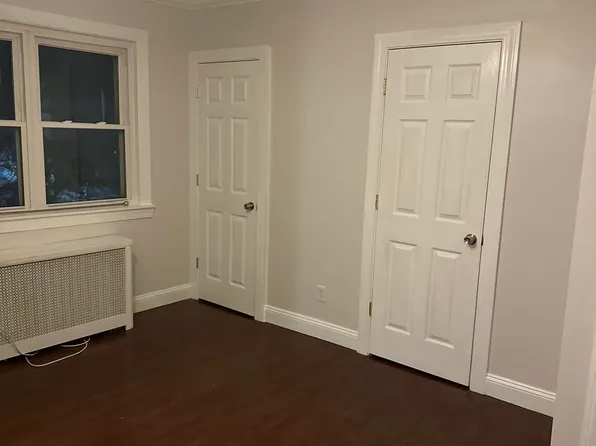 (undisclosed Address), Eastchester, NY 10709