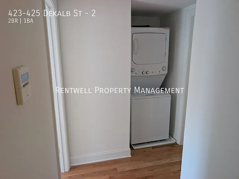 423-425 Dekalb St #2 — Photo 11