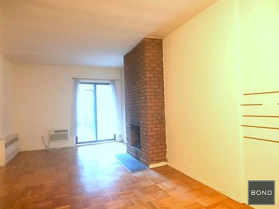 4th image of 240 E 78th St APT C