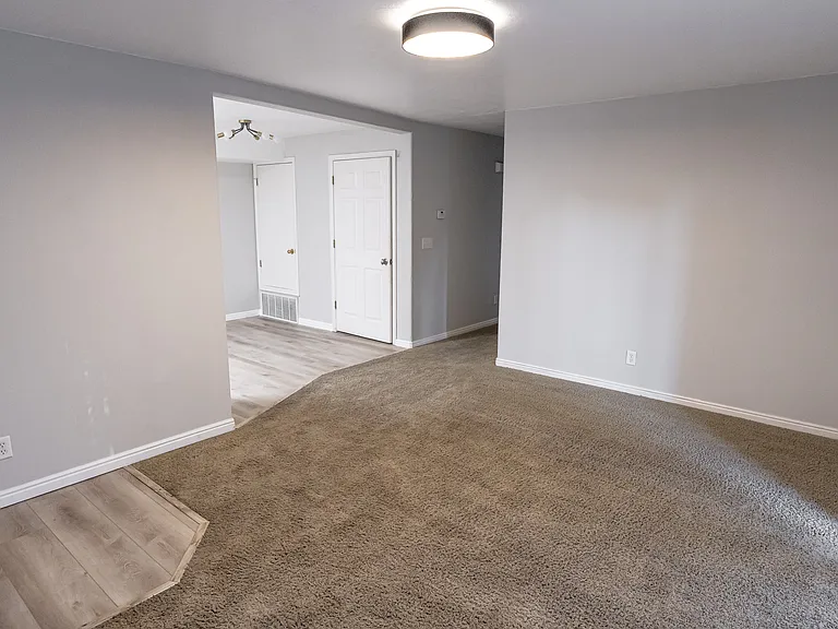 8084 N Ridge Loop E #F6 — Photo 9