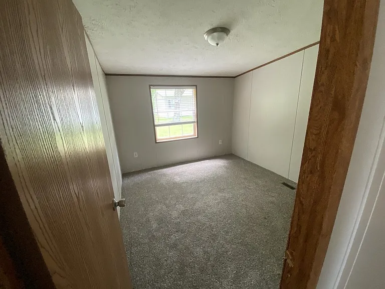 Evergreen Estates — Photo 70