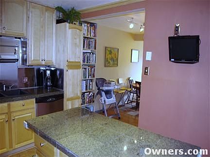 4th image of 101 Shavano Dr Unit C2