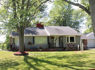 1737 Belle River Rd, East China, MI 48054