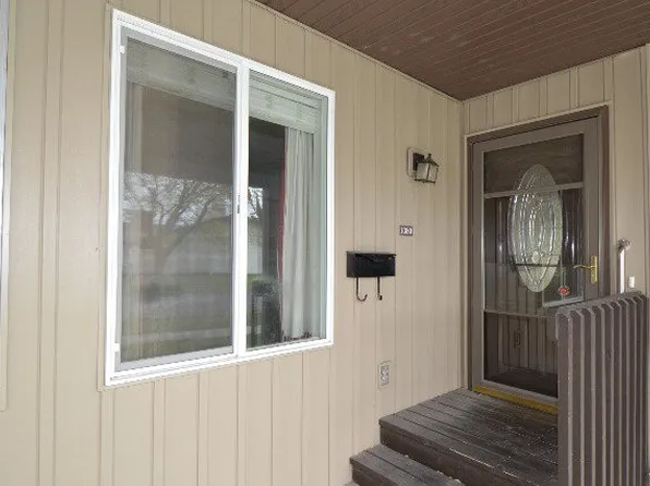 1380 Three Fountains Dr, Idaho Falls, ID 83404