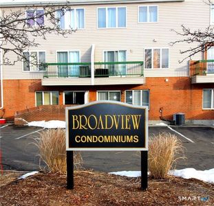 219 South Broad Street APT N207, Meriden, CT, 06450