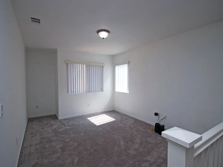 2911 Spruce Ct — Photo 14