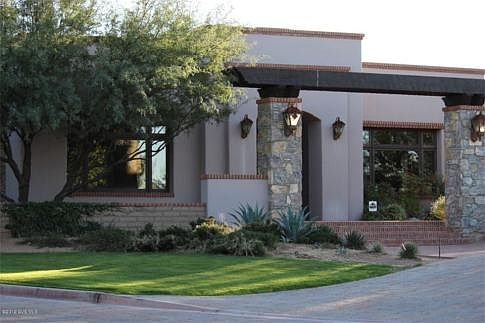 Building Photo 4