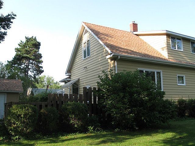 2nd image of 310 S 11th St