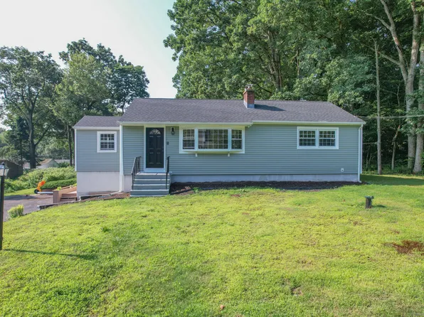 8 Maple Drive, Prospect, CT 06712