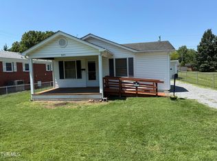933 Walker St, Elizabethton, TN 37643