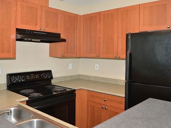 3rd image of 914 E Terrace St #8738551
