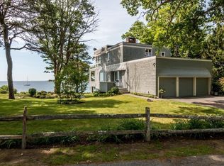8 Boardman Ave, Manchester, MA 01944