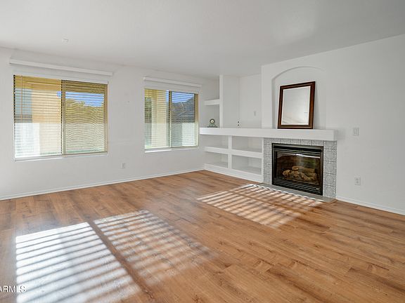 2nd image of 11748 N 148TH Avenue