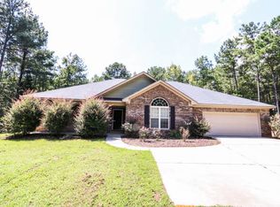 142 Maple Brook Ln, Cataula, GA 31804
