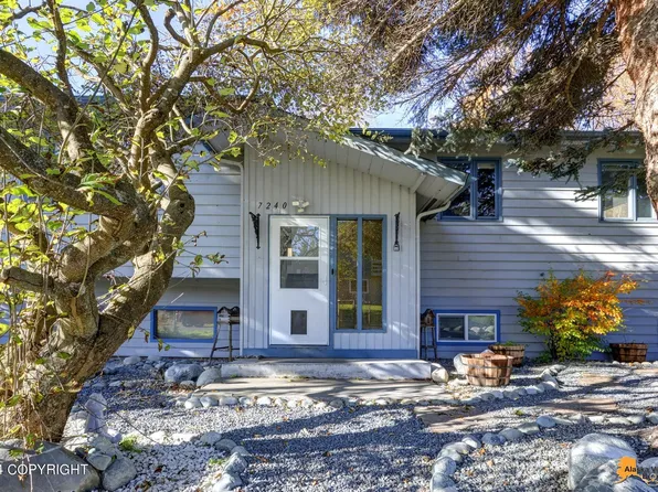 7240 Michelin Pl, Anchorage, AK 99518