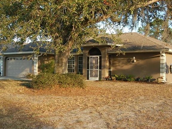 3rd image of 193 Broadmoor Ln