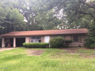 2819 Bellview Ave, Moss Point, MS 39563