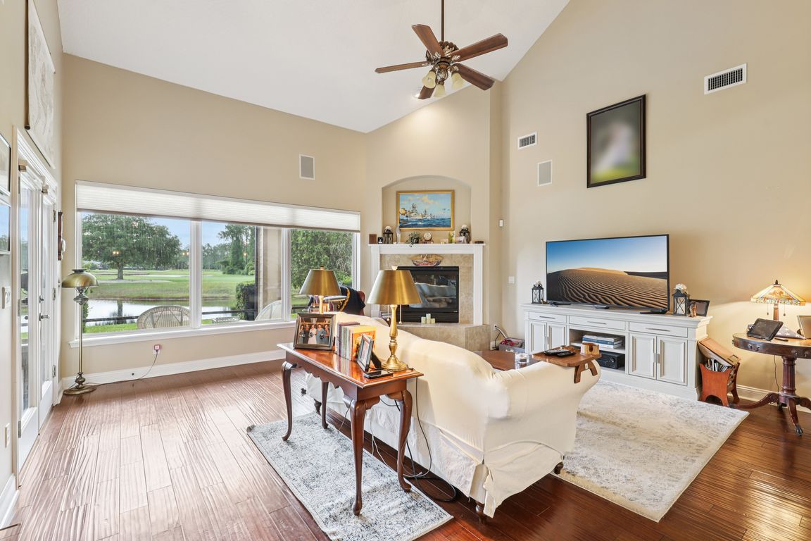 next background image