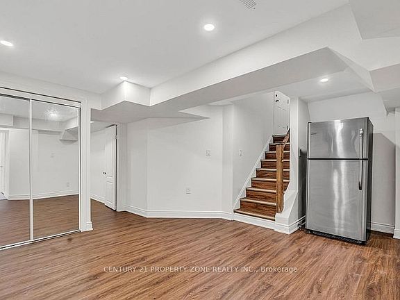 3rd image of 8 Griffith Ct #Basement