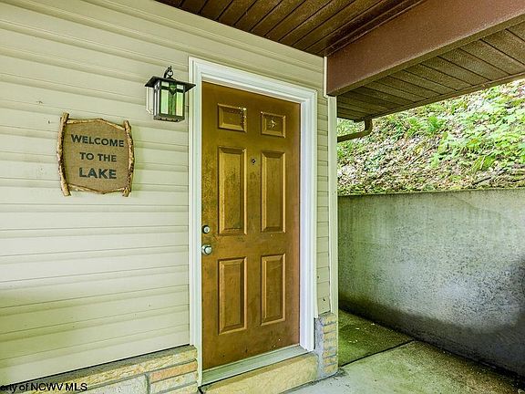 3rd image of 228 Rockley Rd