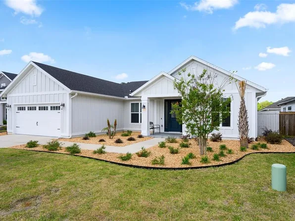 462 SW 144th Dr, Newberry, FL 32669