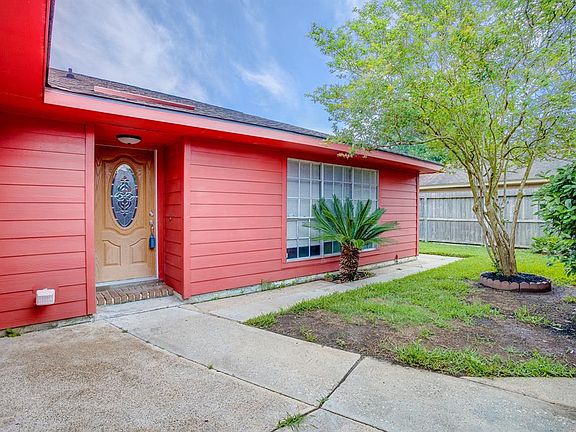 4th image of 13718 Bonaventure Dr