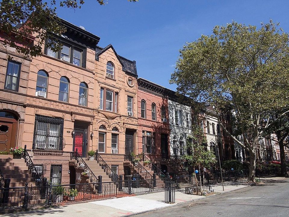 2nd image of 449 Mac Donough St