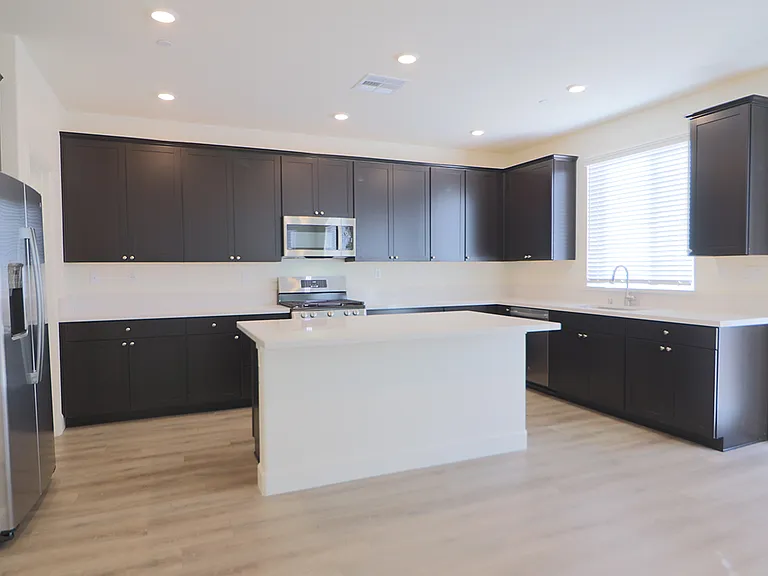 6735 Lunar Descent Dr — Photo 13